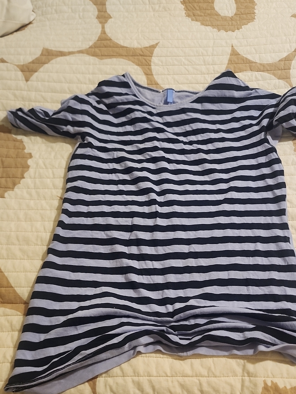 Lululemon Purpke Striped Short Sleeve Tee in Black and Purple